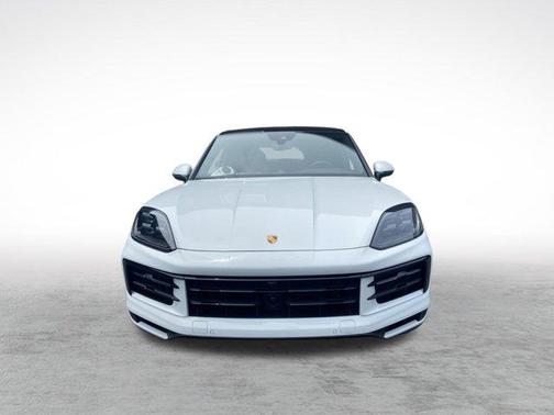 2024 Porsche Cayenne S