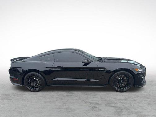 2018 Ford Shelby GT350 Base