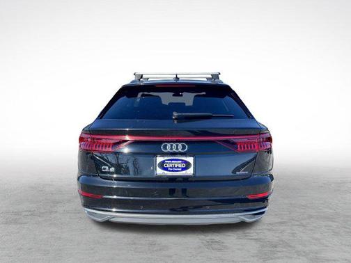 Mythos Black Metallic 2023 Audi Q8 55 Premium Plus
