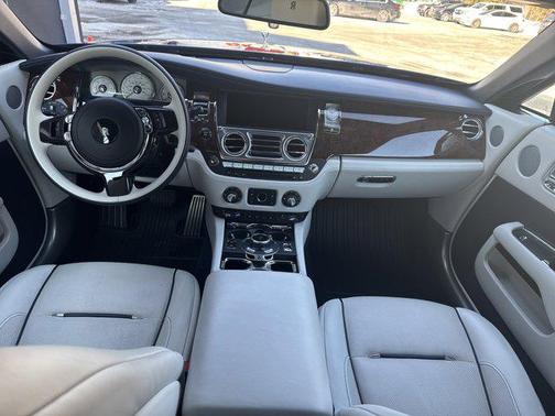 2020 Rolls-Royce Dawn Convertible