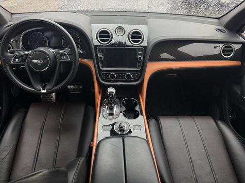 2020 Bentley Bentayga V8
