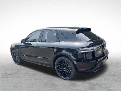 2024 Porsche Macan GTS