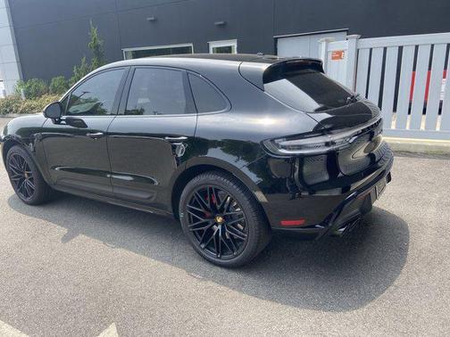 2024 Porsche Macan GTS