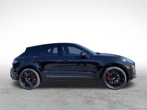 2024 Porsche Macan GTS
