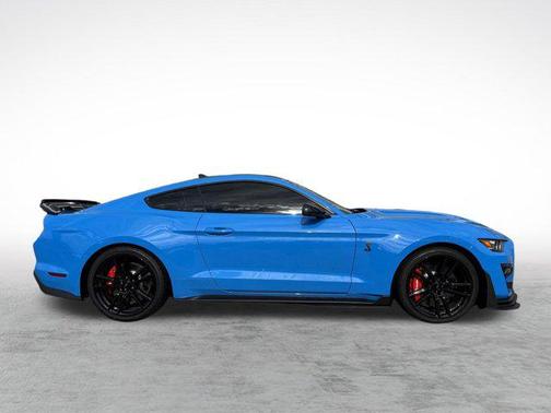 2022 Ford Shelby GT500 Base