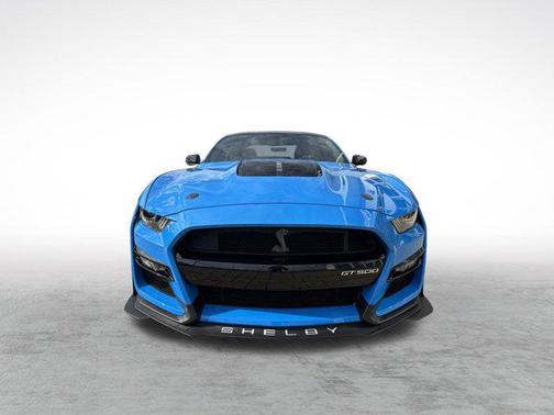 2022 Ford Shelby GT500 Base