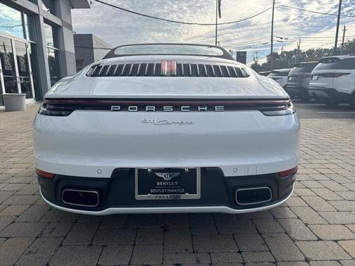 2023 Porsche 911 Carrera