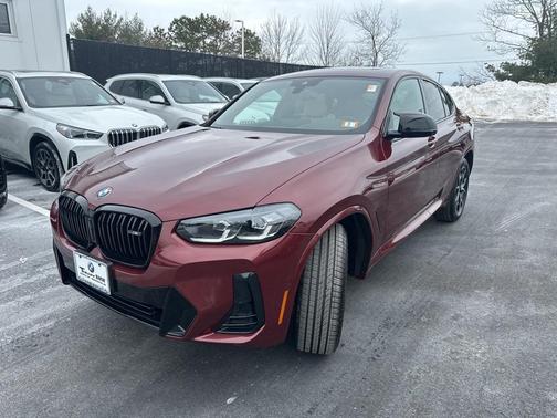 2025 BMW X4 M40i