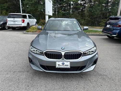 2025 BMW 330 i xDrive