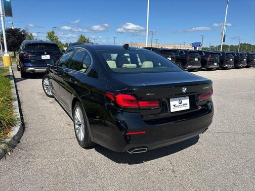 2022 BMW 530 i xDrive