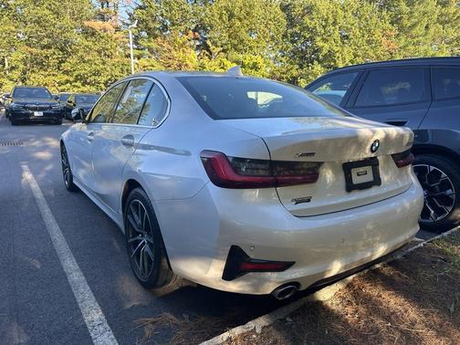 2022 BMW 330 xDrive
