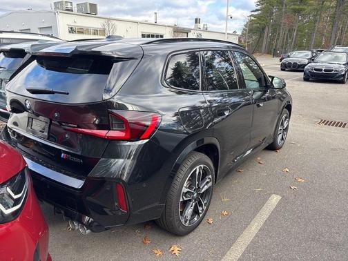 2025 BMW X1 M35i