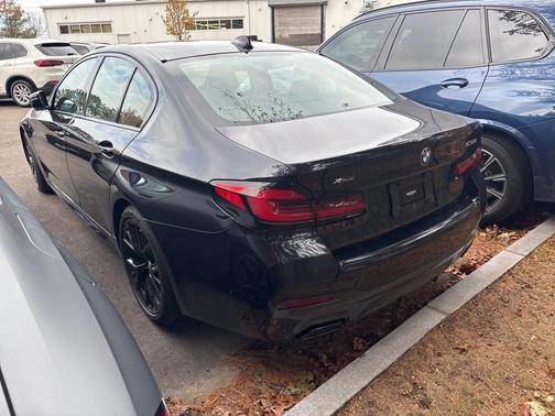2022 BMW 530 i xDrive