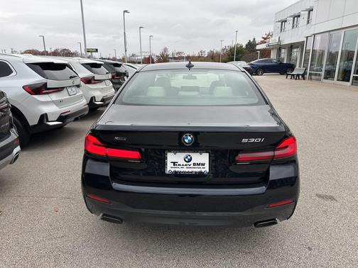 2022 BMW 530 i xDrive