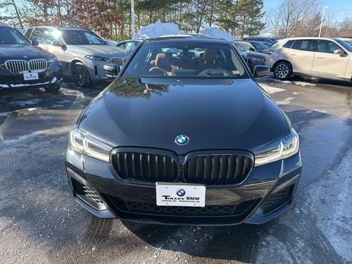 2023 BMW 530 i xDrive