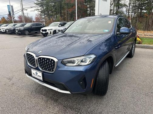 2025 BMW X4 xDrive30i