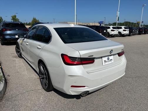 2024 BMW 330 i xDrive