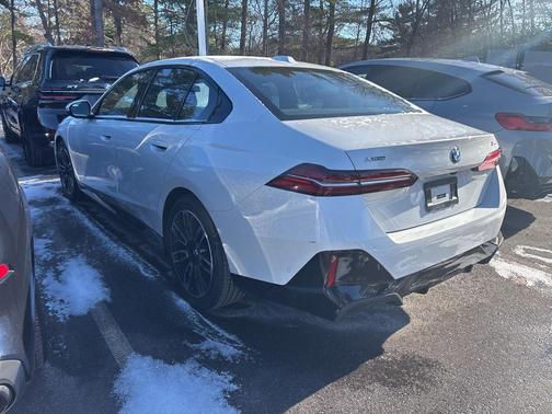 2025 BMW 540 xDrive