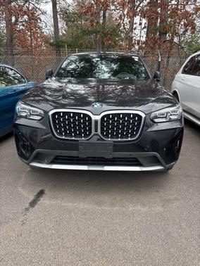 2022 BMW X4 xDrive30i