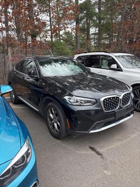 2022 BMW X4 xDrive30i