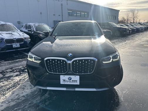 2022 BMW X4 xDrive30i