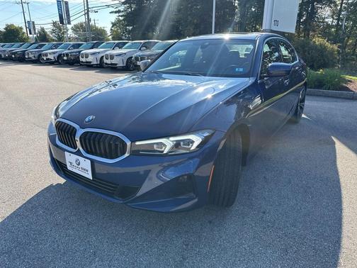 2024 BMW 330 i xDrive