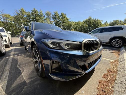 2024 BMW 330 i xDrive