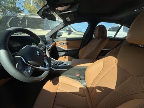 2024 BMW 330 i xDrive