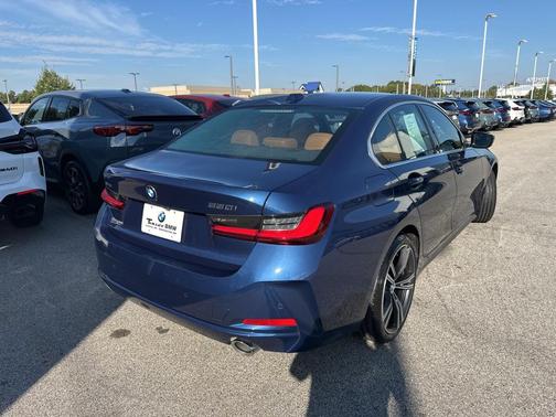 2024 BMW 330 i xDrive