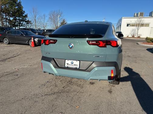 2024 BMW X2 xDrive28i