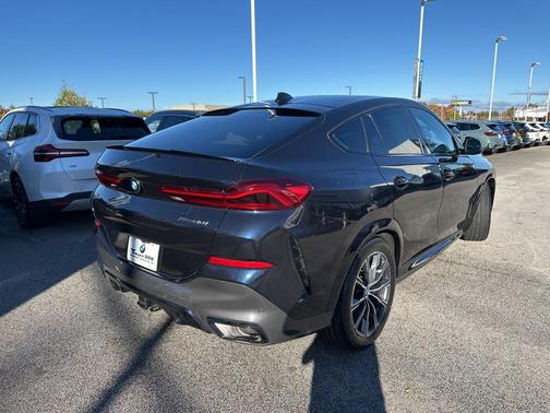 2023 BMW X6 xDrive40i