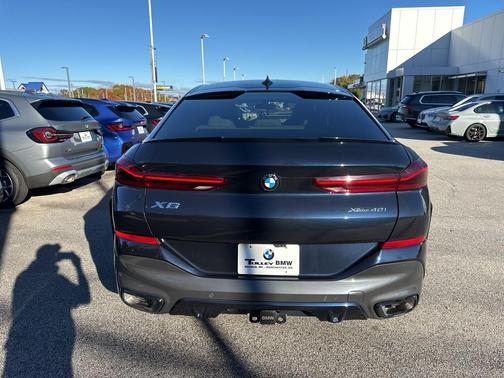 2023 BMW X6 xDrive40i