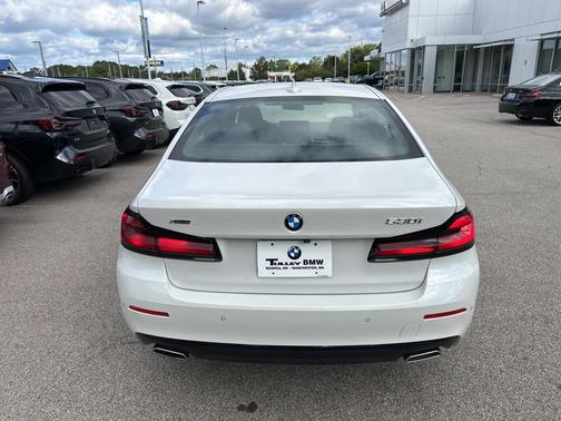 2023 BMW 530 i xDrive