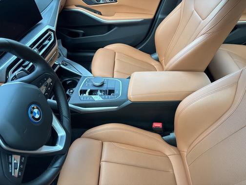 2023 BMW 330e Base