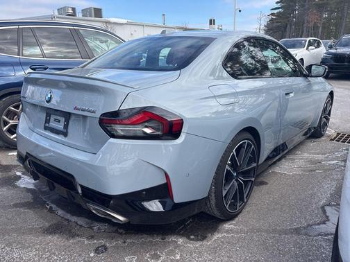 2024 BMW M240 i xDrive