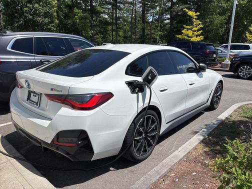 Alpine White 2024 BMW i4 Gran Coupe M50