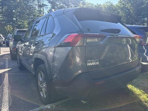 2022 Toyota RAV4 Hybrid LE