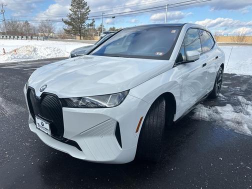 2026 BMW iX xDrive45