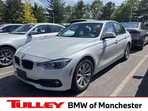 Mineral White Metallic 2018 BMW 320 i