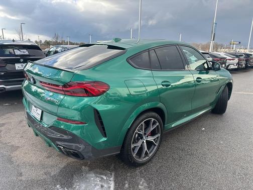 2025 BMW X6 M60i