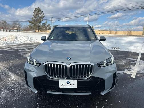 2025 BMW X5 xDrive40i