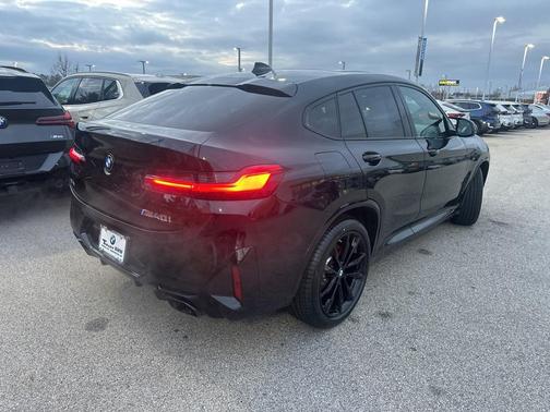 2023 BMW X4 M40i