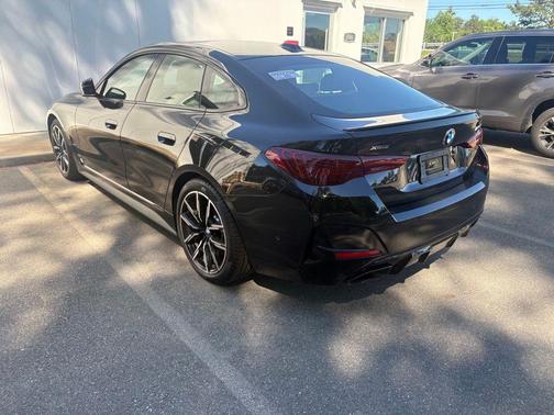 Black Sapphire Metallic 2026 BMW M440 i xDrive