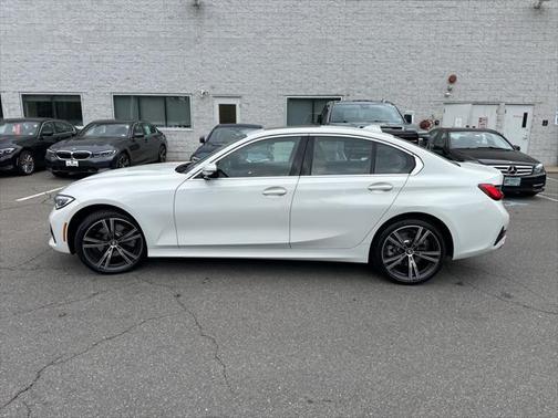 2022 BMW 330 xDrive