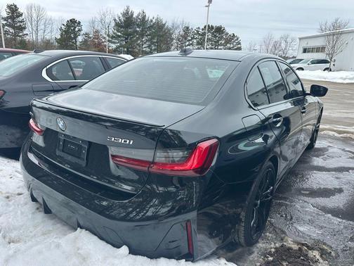 2024 BMW 330 xDrive