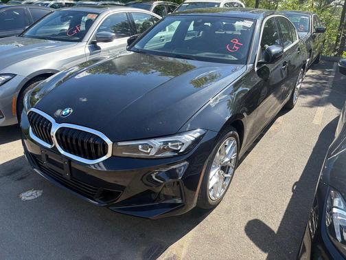 Black Sapphire Metallic 2025 BMW 330 xDrive