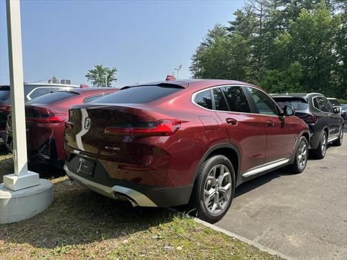 2023 BMW X4 xDrive30i