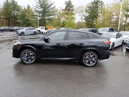 Black Sapphire Metallic 2025 BMW X2 M35i