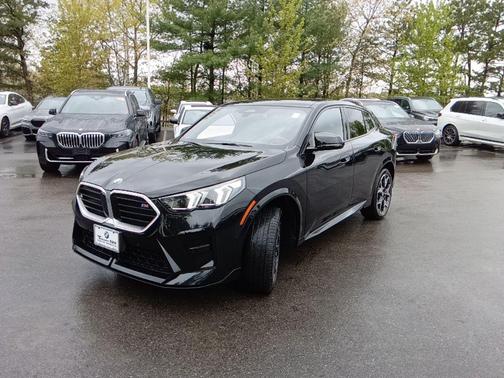Black Sapphire Metallic 2025 BMW X2 M35i