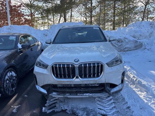 2025 BMW X1 xDrive28i